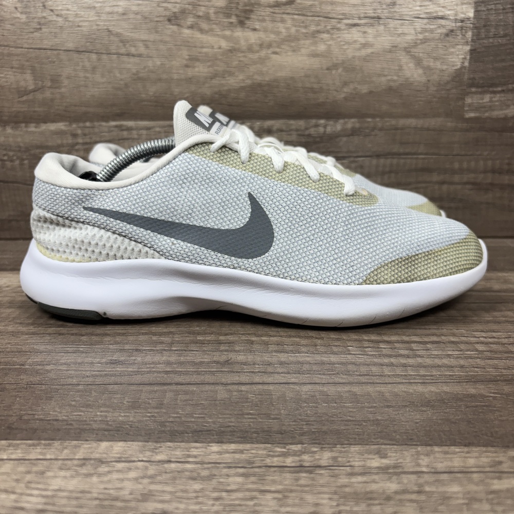 Nike Flex Experience RN 7 Gray White Womens US Size 9 908996-100 Running Shoes